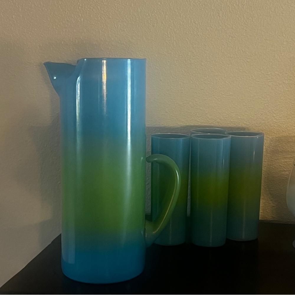 Vintage Blendo Virginia Glass Gradient Blue & Green Drinkware Set pitcher